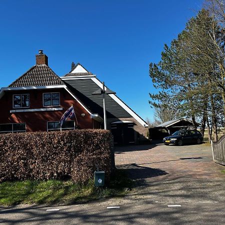 Veendijkhoeve Oosterwolde  Eksteriør billede